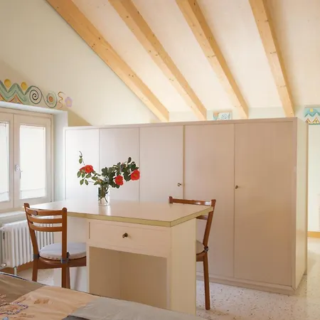 ベッド・アンド・ブレックファスト A Casa Di Maria コモ