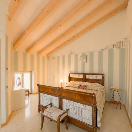 卡萨迪玛利亚旅馆 科莫